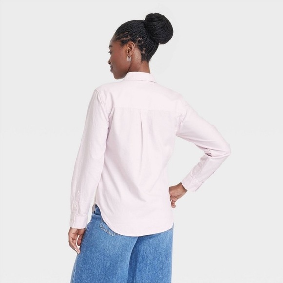 Women's Long Sleeve Collared Button-Down Shirt - Universal Thread™ Pink new - Picture 4 of 5